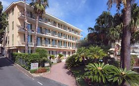 Hotel Paradiso